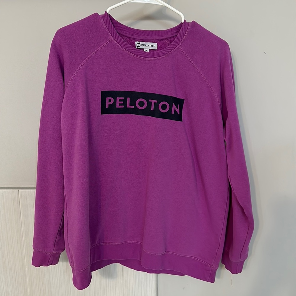 Women’s Peloton Crew Neck Sweatshirt size Medium